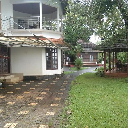 Lovedale Lakeside Homestay Alappuzha Kültér fotó