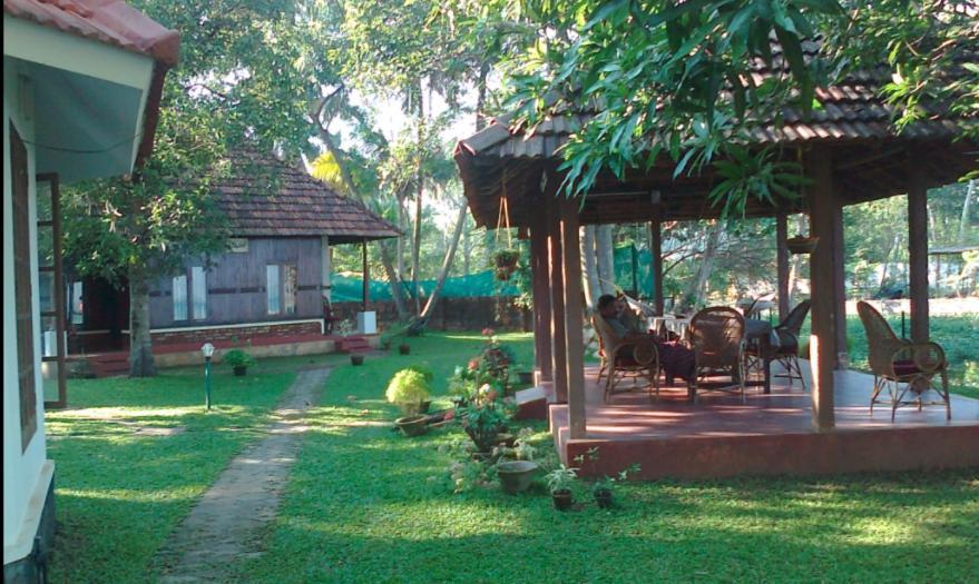Lovedale Lakeside Homestay Alappuzha Kültér fotó
