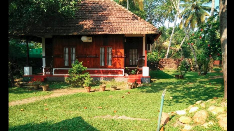Lovedale Lakeside Homestay Alappuzha Kültér fotó
