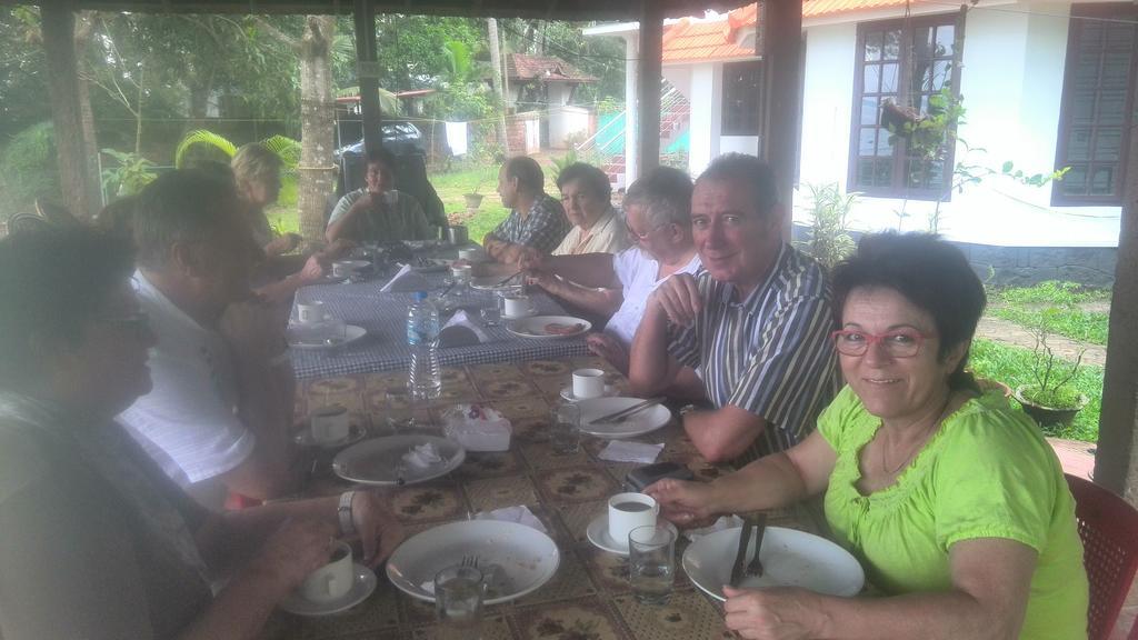 Lovedale Lakeside Homestay Alappuzha Kültér fotó