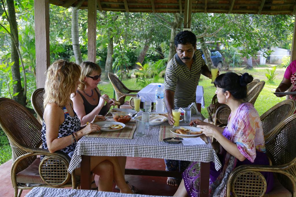 Lovedale Lakeside Homestay Alappuzha Kültér fotó